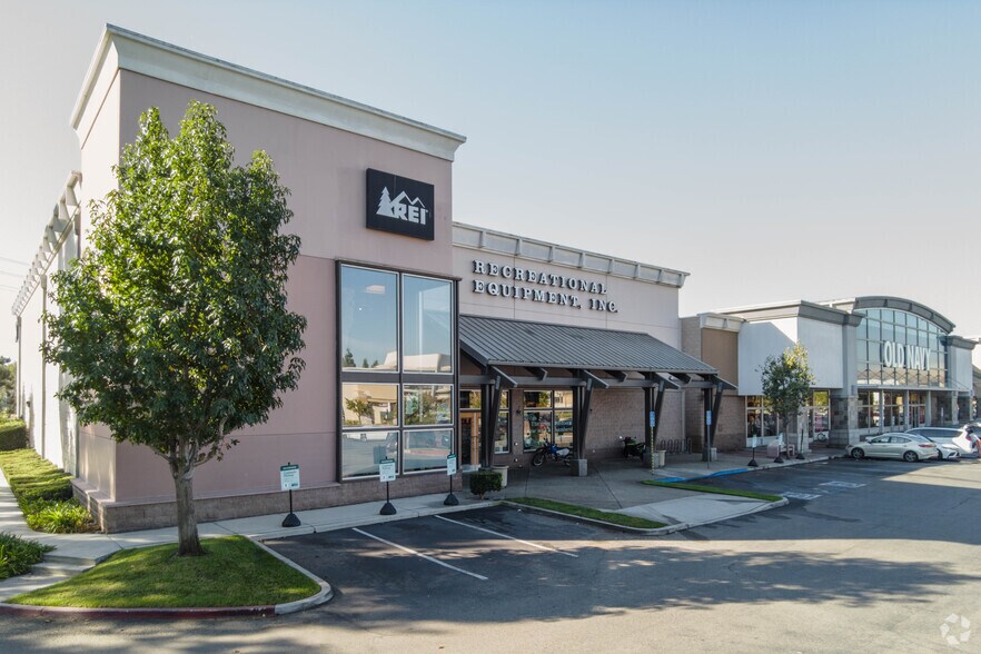 Primary Photo Of 1700-1800 Rosecrans Ave, Manhattan Beach Unknown For Lease