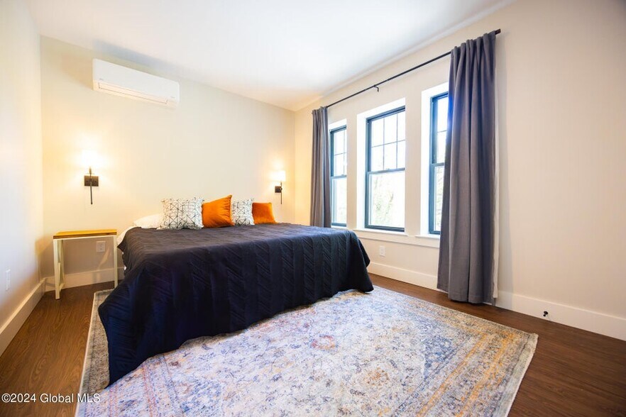 More Photos Of 58 South St, Glens Falls Storefront Retail Residential For Sale