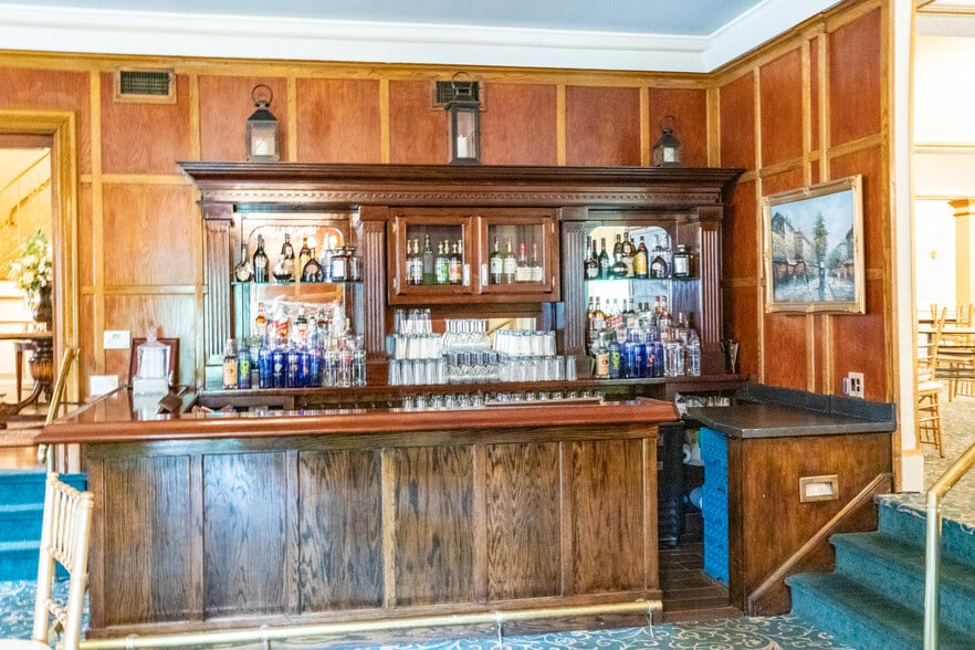 More Photos Of , Brookfield Unknown For Sale