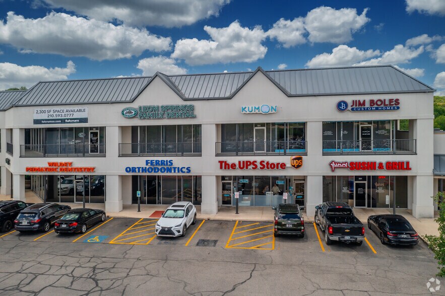 More Photos Of 24165 W IH-10, San Antonio Unknown For Lease