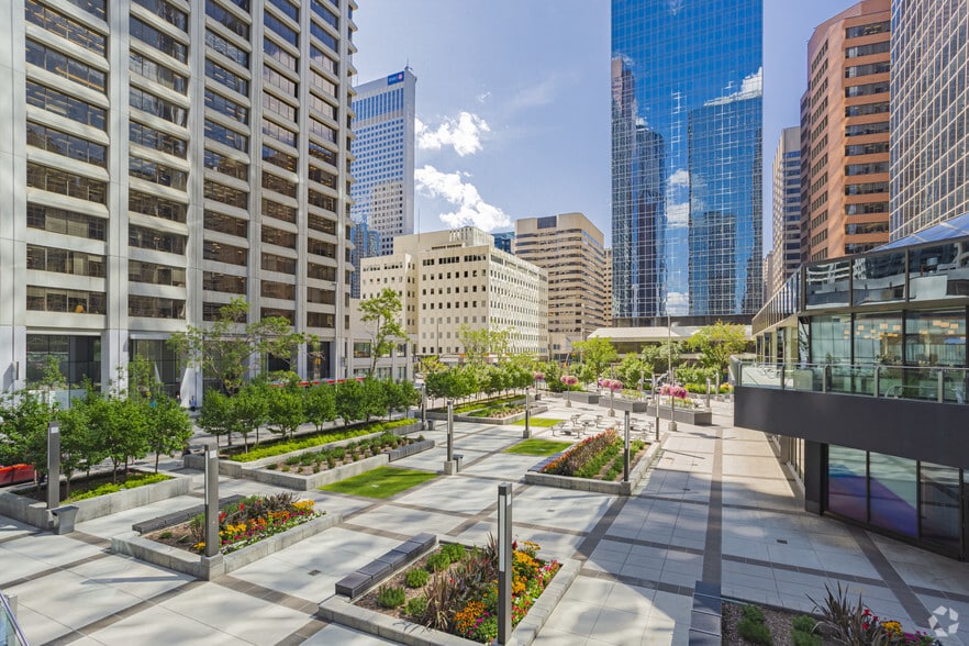 More Photos Of 425 1st St SW, Calgary Office For Lease