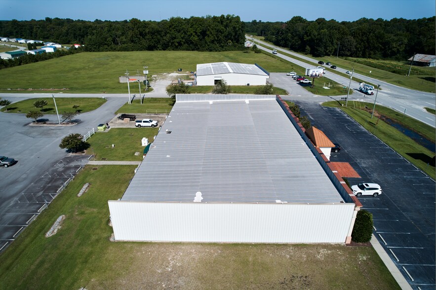 More Photos Of 4525 US 264 Hwy W, Washington Light Distribution For Sale