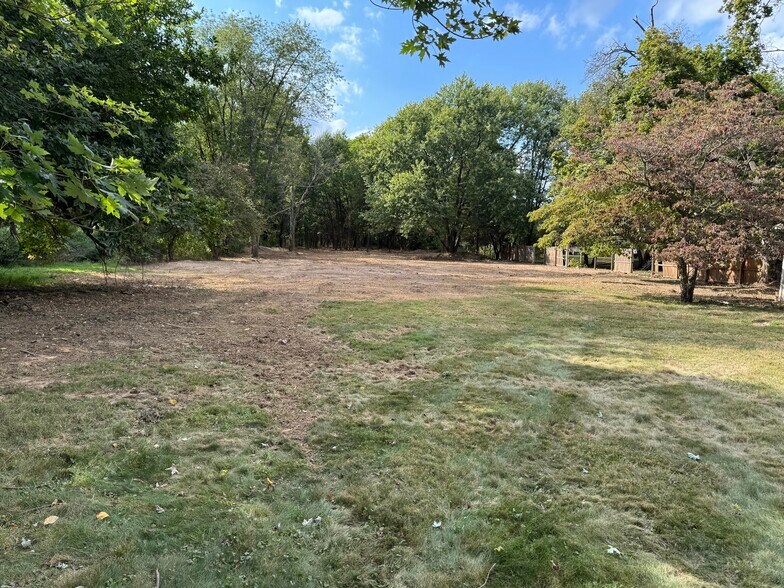 More Photos Of 2701 NJ-27, Franklin Park Land For Sale