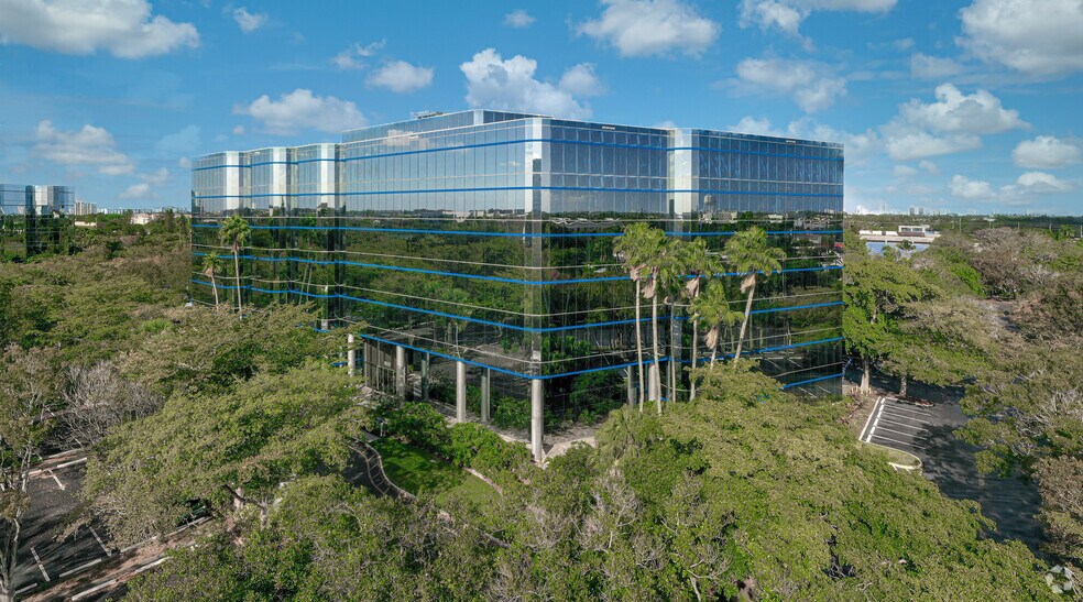 More Photos Of 800 Corporate Dr, Fort Lauderdale Office For Lease