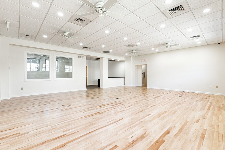 More Photos Of 331 N 1st Ave, Phoenix Office Residential For Lease