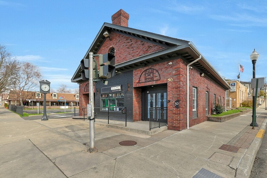 More Photos Of 50 Lafayette Ave, Suffern Freestanding For Sale