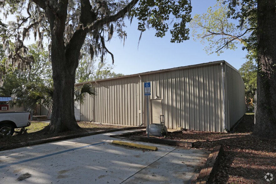 Primary Photo Of 2385 Corbett St, Jacksonville Warehouse For Lease