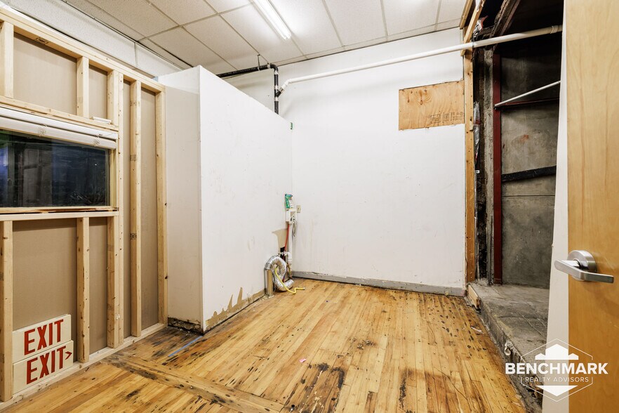 More Photos Of 441-449 Monroe Ave, Rochester Storefront Retail Residential For Lease