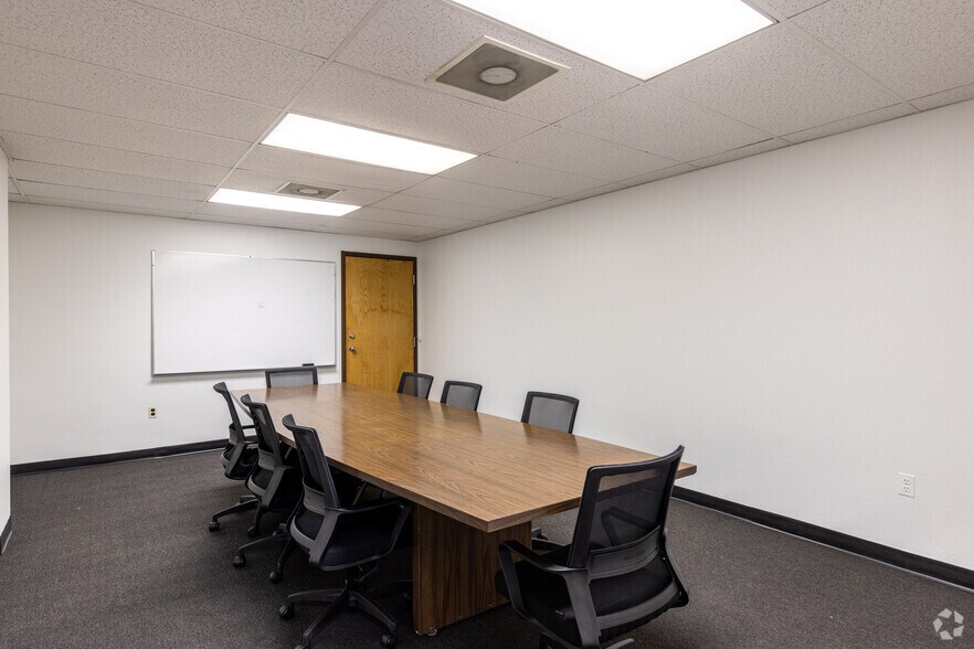 More Photos Of 40 Brunswick Ave, Edison Warehouse For Sale