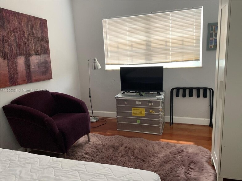 More Photos Of 1105 NE 119th St, Biscayne Park Apartments For Sale