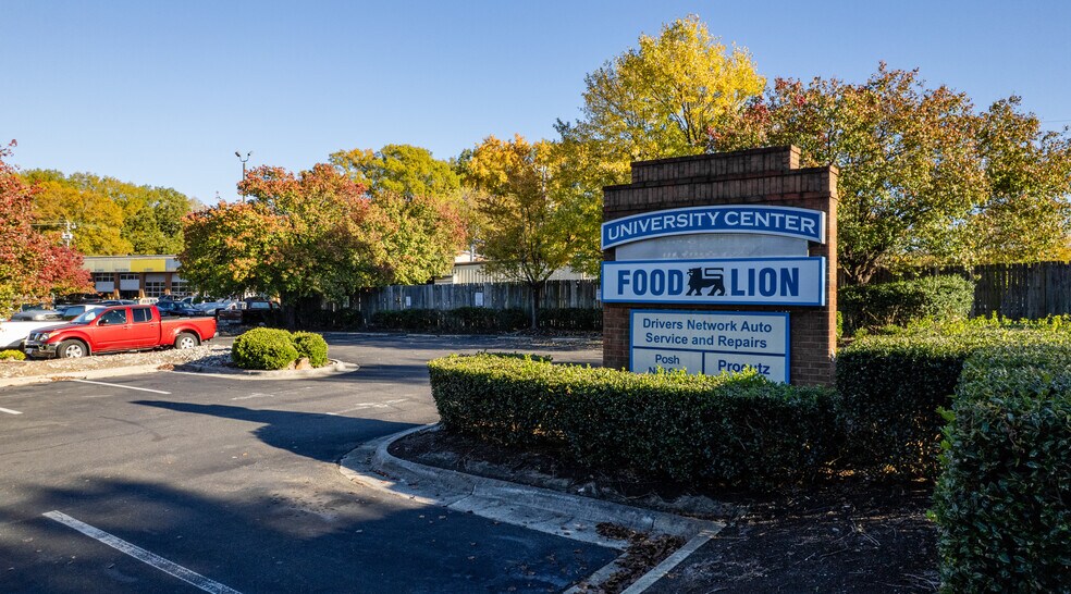 More Photos Of 2813 Hillsborough Rd, Durham Auto Repair For Lease