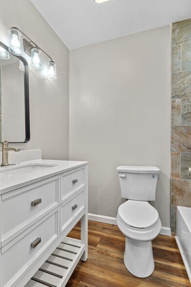 More Photos Of 1407 Mccauley, Tallahassee Apartments For Sale