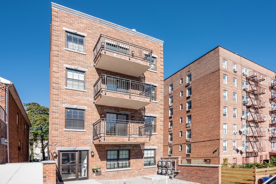 More Photos Of 211 W 252nd St, Bronx Apartments For Sale