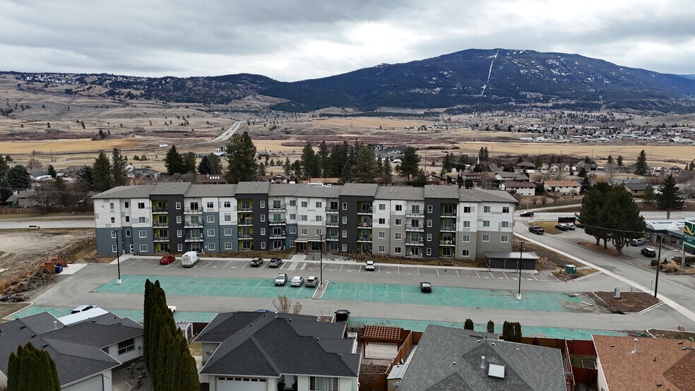 More Photos Of 4010 Walters St, Merritt Apartments For Sale