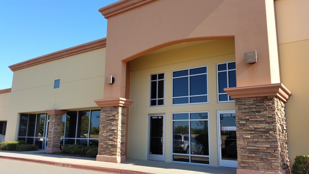 More Photos Of 9001 Foothills Blvd, Roseville Flex For Lease