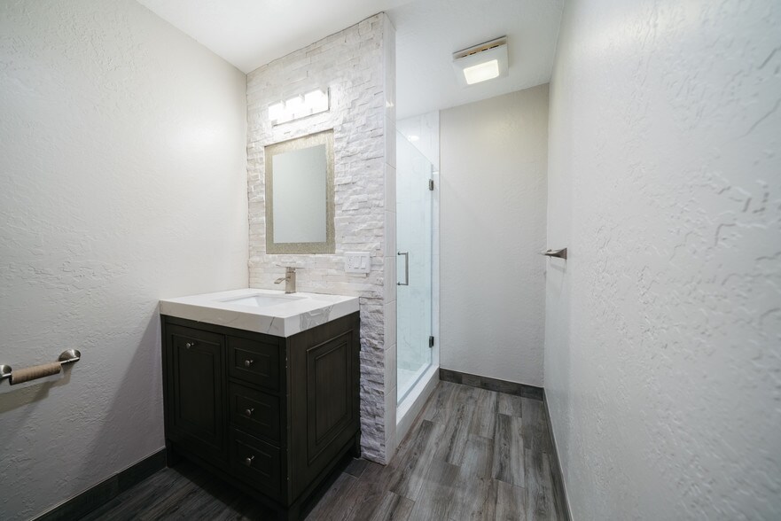 More Photos Of 471 Jessie St, San Francisco Loft Creative Space For Sale