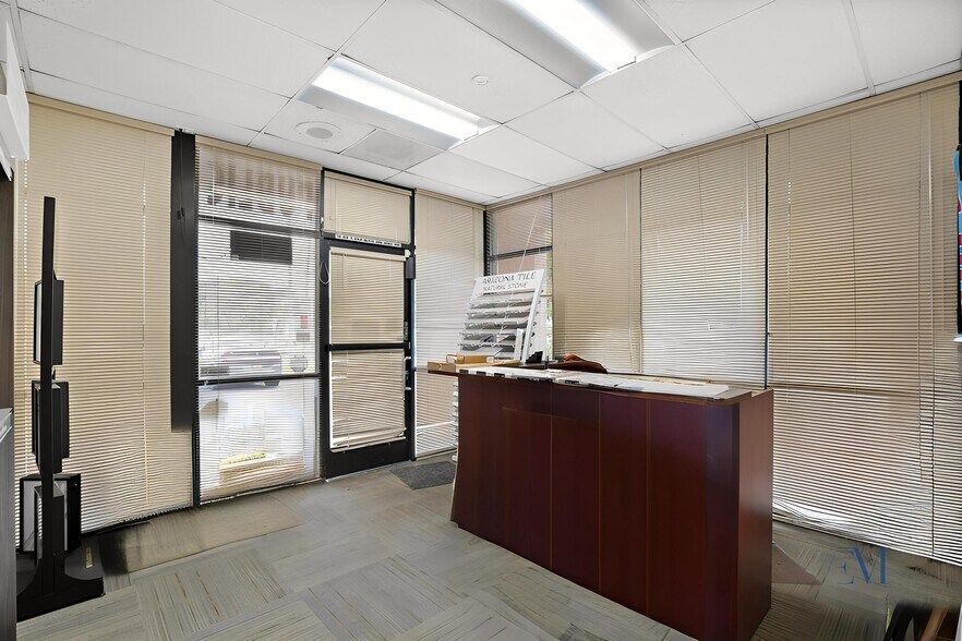More Photos Of 1301 Foothill Blvd, Azusa Warehouse For Lease