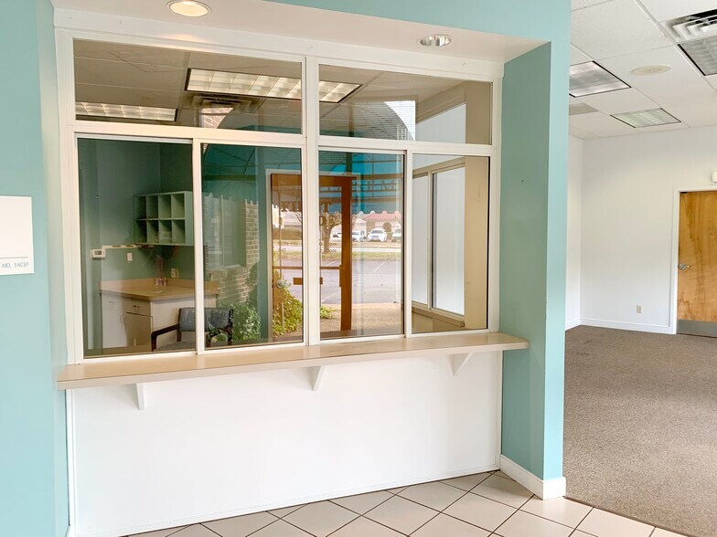 More Photos Of 125 Riverbend Dr, Charlottesville Medical For Lease