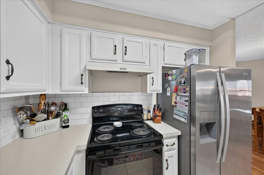 More Photos Of 210-212 Saint Marys Pl, Rockwall Apartments For Sale