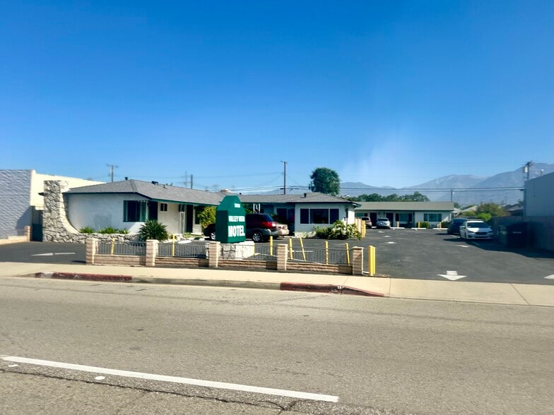 Primary Photo Of 5650 W Holt Blvd, Montclair Hotel For Sale