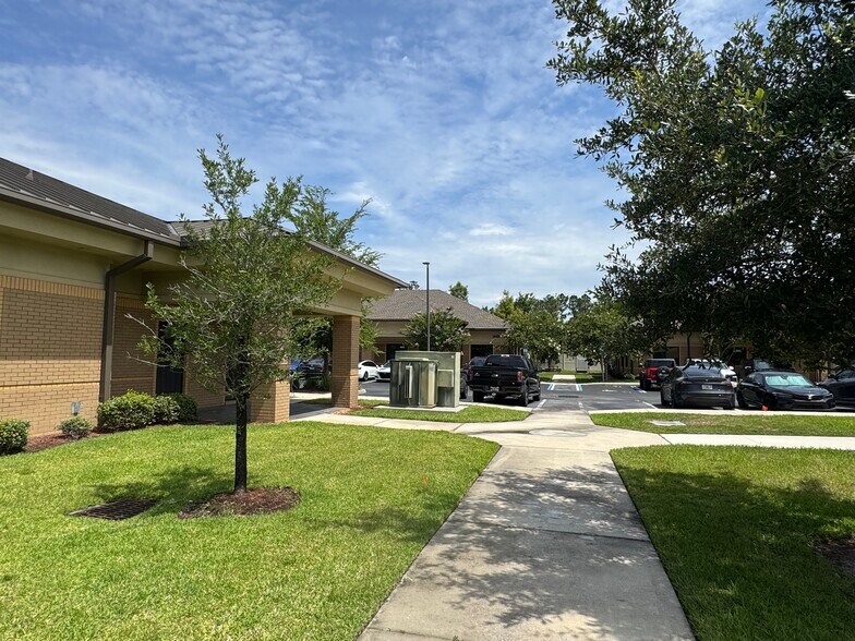 More Photos Of 3003 Claire Ln, Jacksonville Medical For Lease