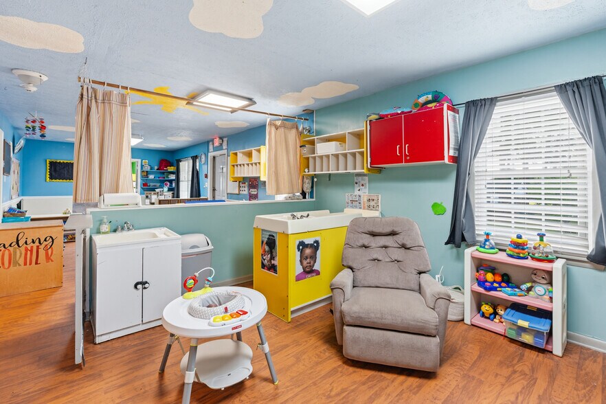 More Photos Of 101 Beeler Ave, Hamlet Daycare Center For Sale