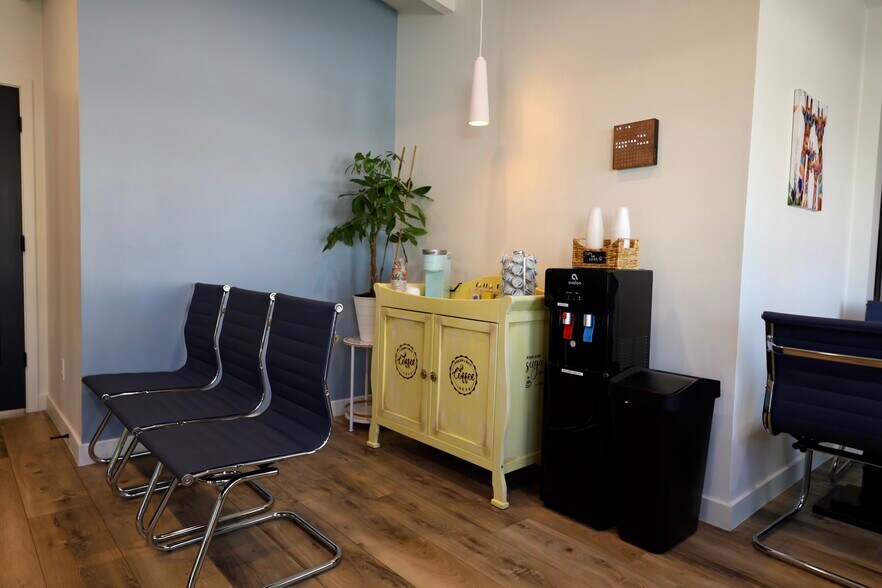 More Photos Of 214 E Monterey Way, Phoenix Medical For Sale
