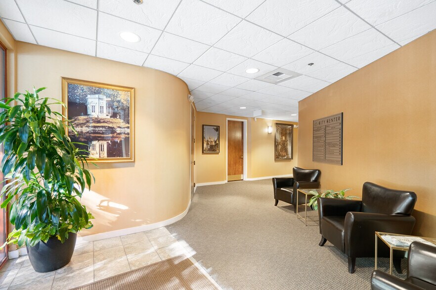 More Photos Of 1701 Novato Blvd, Novato Office For Lease