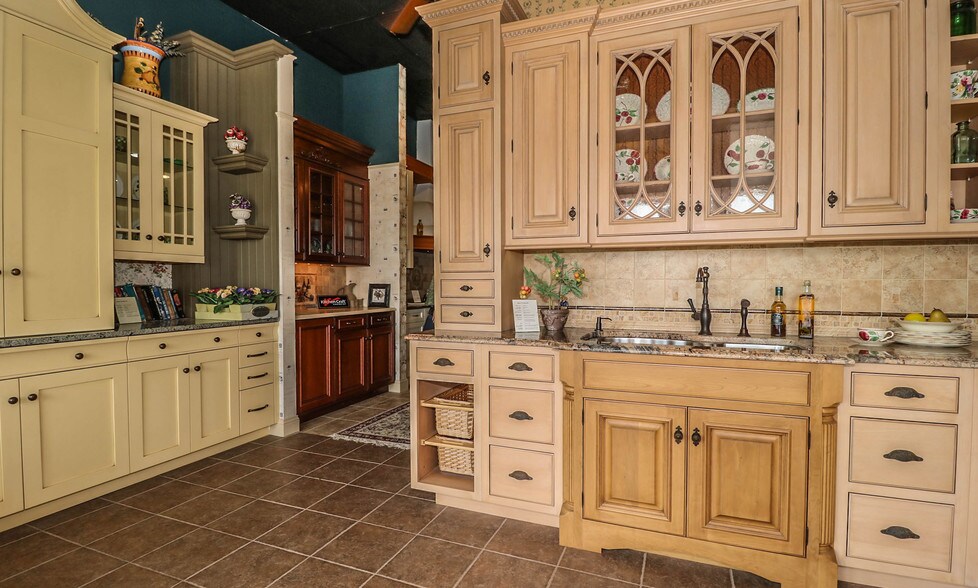 More Photos Of 240 US Highway 206, Flanders Restaurant For Lease