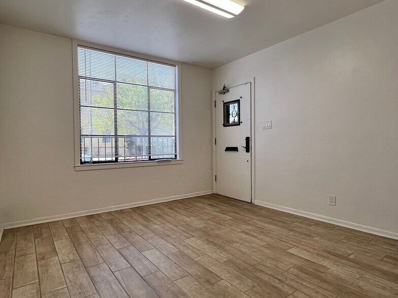 More Photos Of 652-670 E Santa Clara St, San Jose Medical For Sale