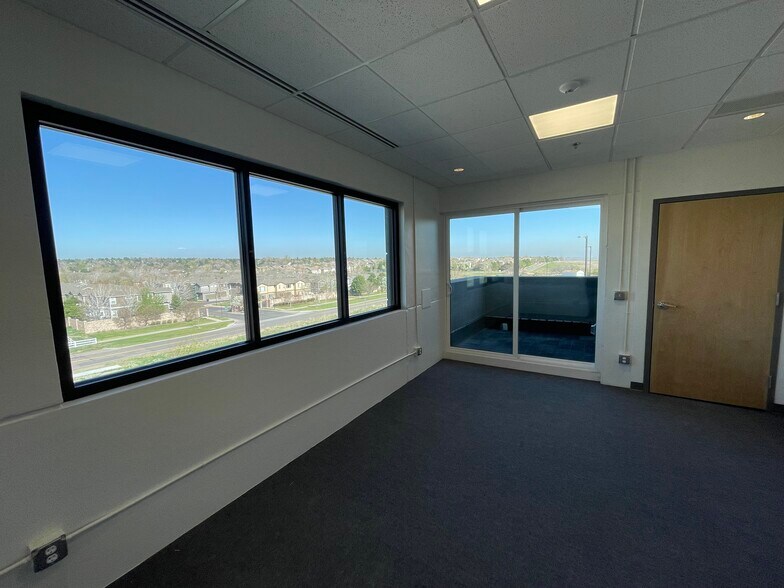 More Photos Of 6333 S Racine Cir, Centennial Light Distribution For Lease