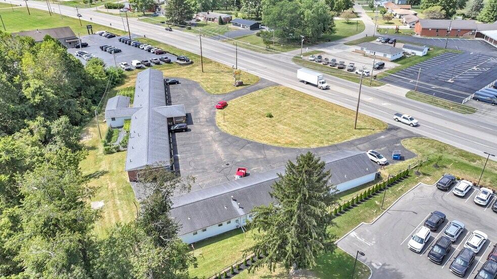 More Photos Of 1342 Hebron Rd, Heath Hotel For Sale