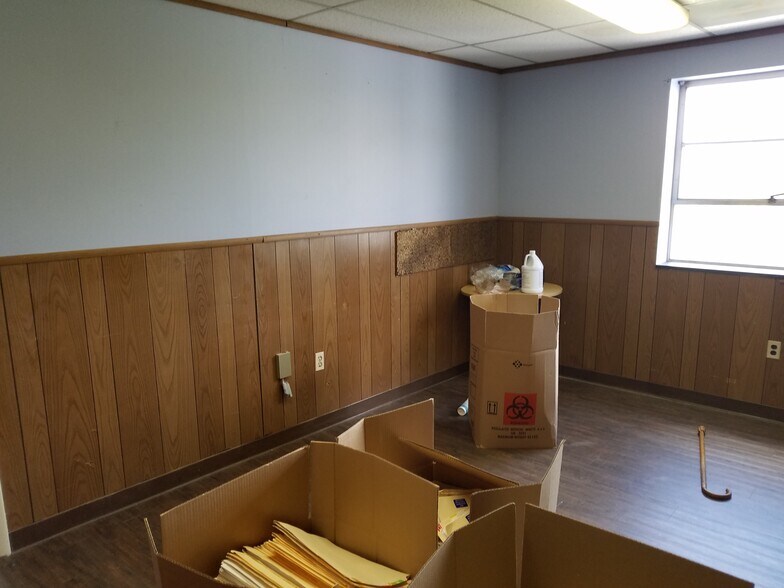 More Photos Of 3611 Branch Ave, Temple Hills Medical For Lease