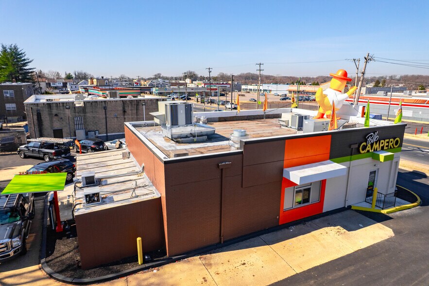 More Photos Of 9025 Frankford Ave, Philadelphia Restaurant For Sale