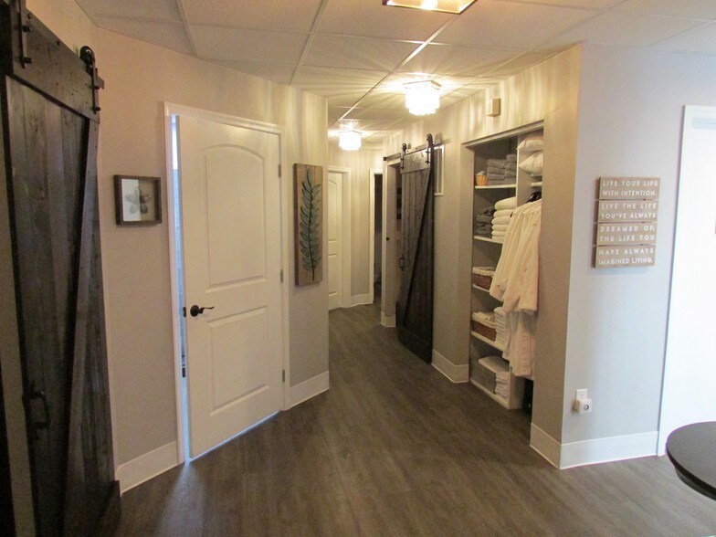 More Photos Of 902 Washington Rd, Westminster Medical For Lease