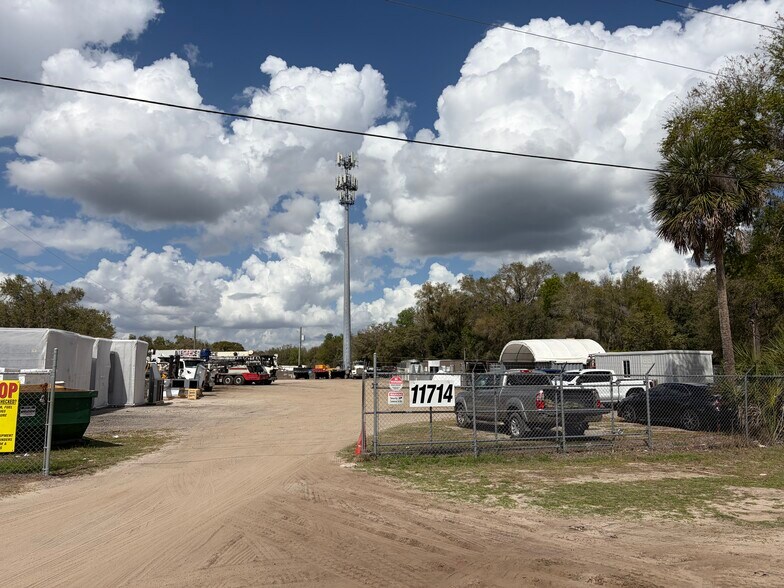 More Photos Of 11714 N US Highway 301, Thonotosassa Land For Lease