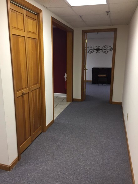 More Photos Of 6936-6948 Tylersville Rd, West Chester Medical For Lease