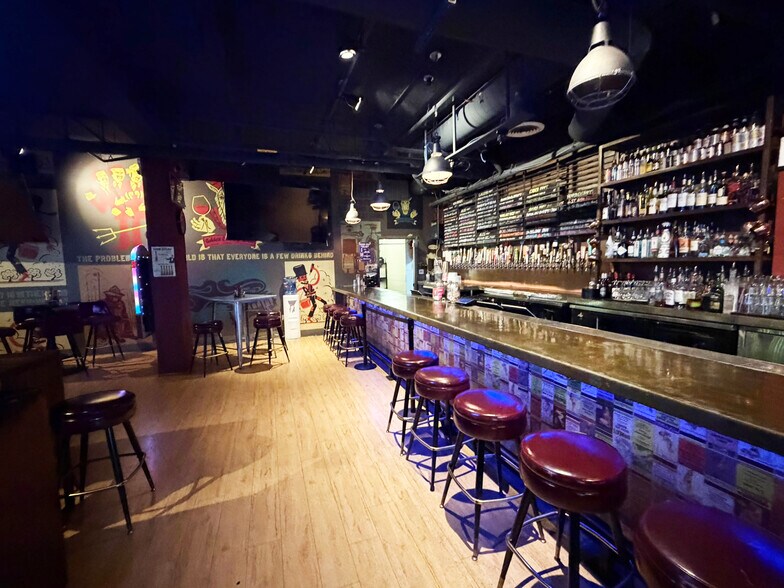 More Photos Of 449 Powell St, San Francisco Office For Lease