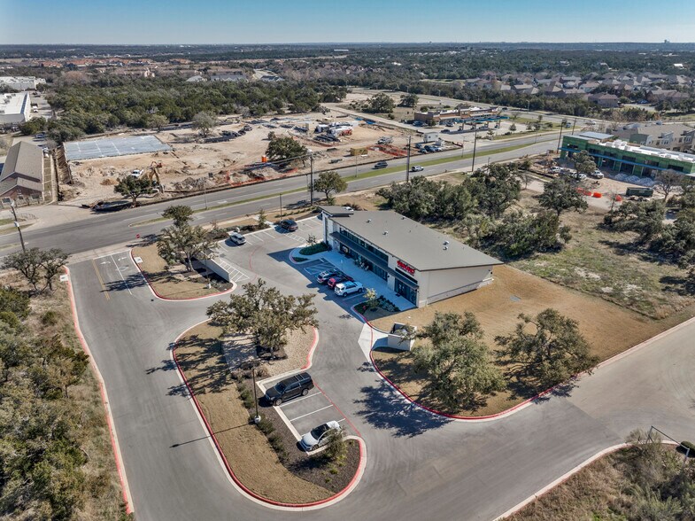 More Photos Of 901 N Vista Ridge Blvd, Cedar Park General Retail For Sale