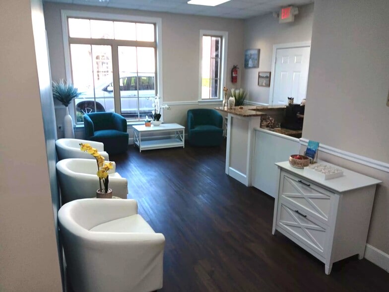 More Photos Of 7982 Coley Davis Rd, Nashville Business Park For Sale