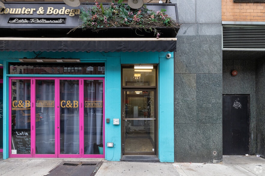 More Photos Of 214-216 Seventh Ave, New York Apartments For Lease