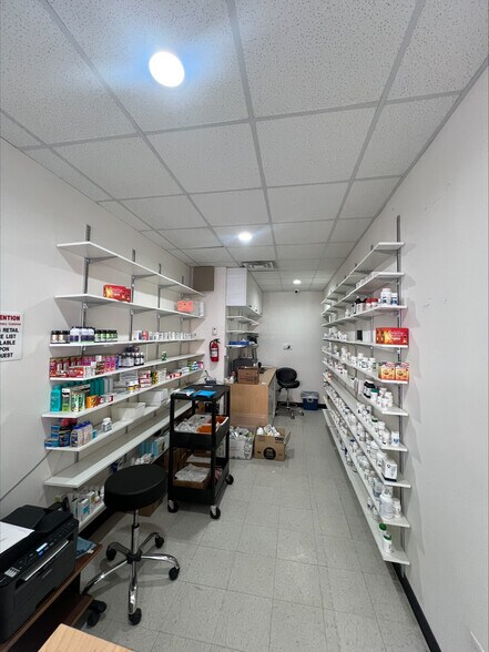 More Photos Of 614 Grand St, Brooklyn Office Residential For Lease