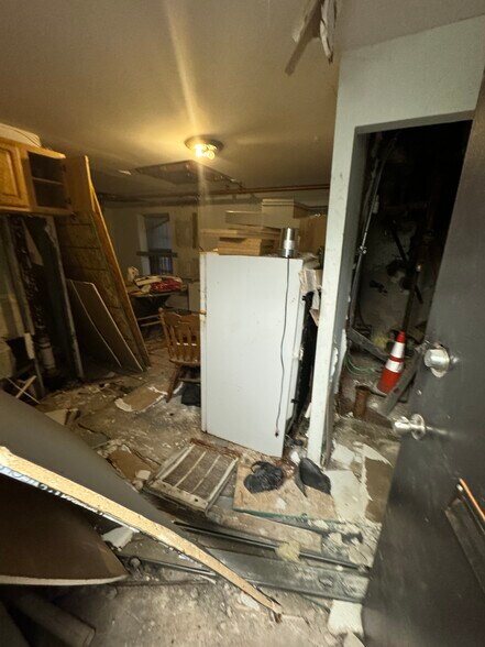 More Photos Of 7456 S Shore Dr, Chicago Apartments For Sale