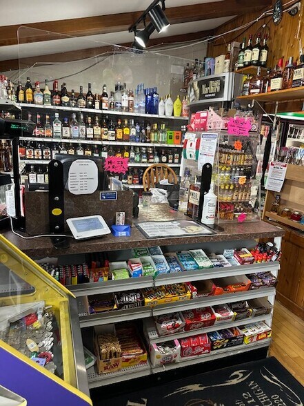 More Photos Of 5140 Michigan Ave, Tipton Convenience Store For Sale