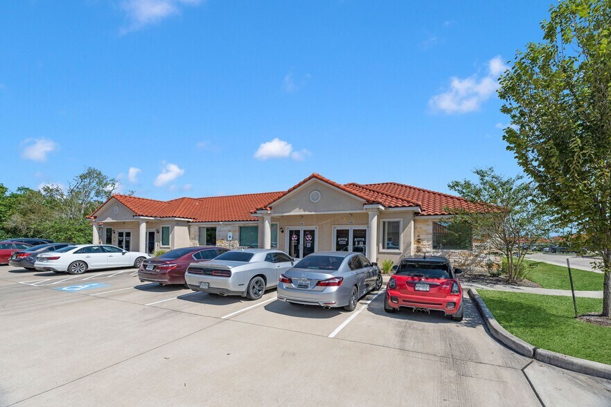 Primary Photo Of 2743 Smith Ranch Rd, Pearland Loft Creative Space For Sale
