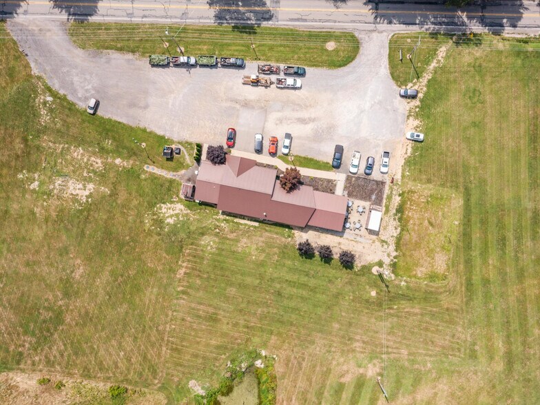 More Photos Of 12318 State Highway 18, Conneaut Lake Freestanding For Lease