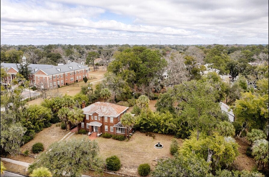 More Photos Of 2180 E Victory Dr, Savannah Land For Sale