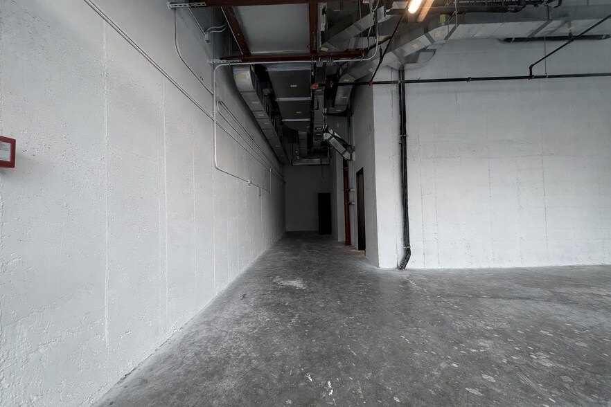 More Photos Of 651 4th Ave, Brooklyn Apartments For Lease