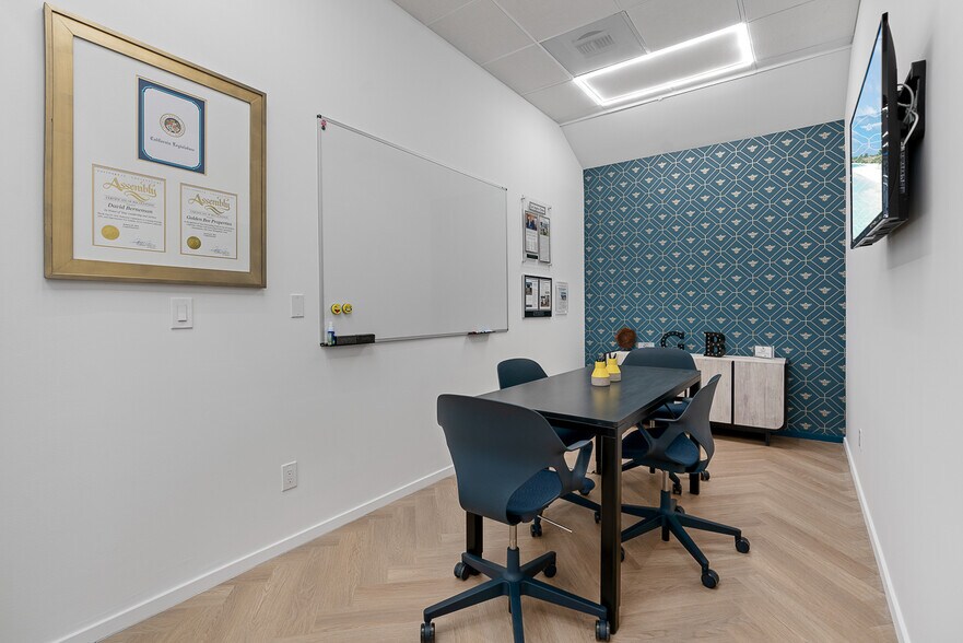 More Photos Of 1801 S La Cienega Blvd, Los Angeles Loft Creative Space For Lease