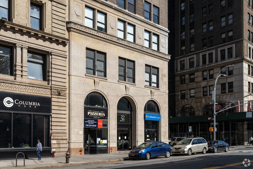 More Photos Of 32 Court St, Brooklyn Office For Lease